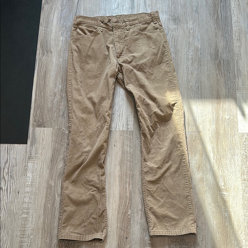 Men's 1970s Corduroy pants.